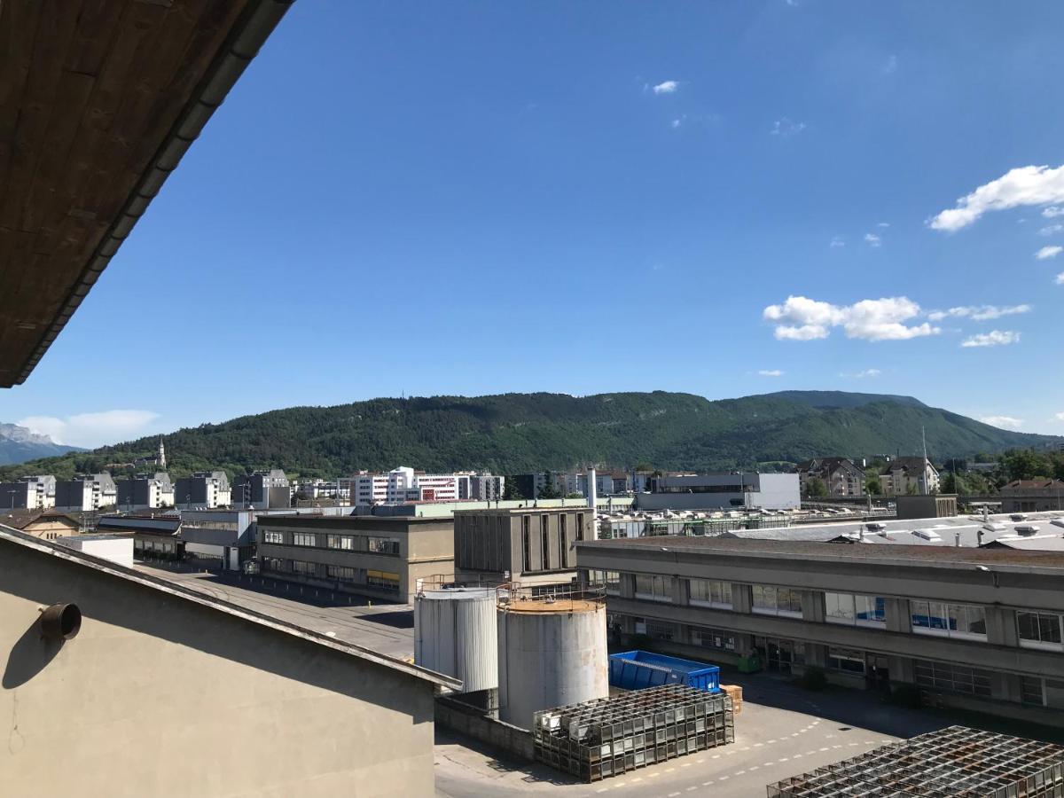 アヌシーUn Petit Bout De Reve, Balcon, Parking & Proche Centreアパートメント エクステリア 写真
